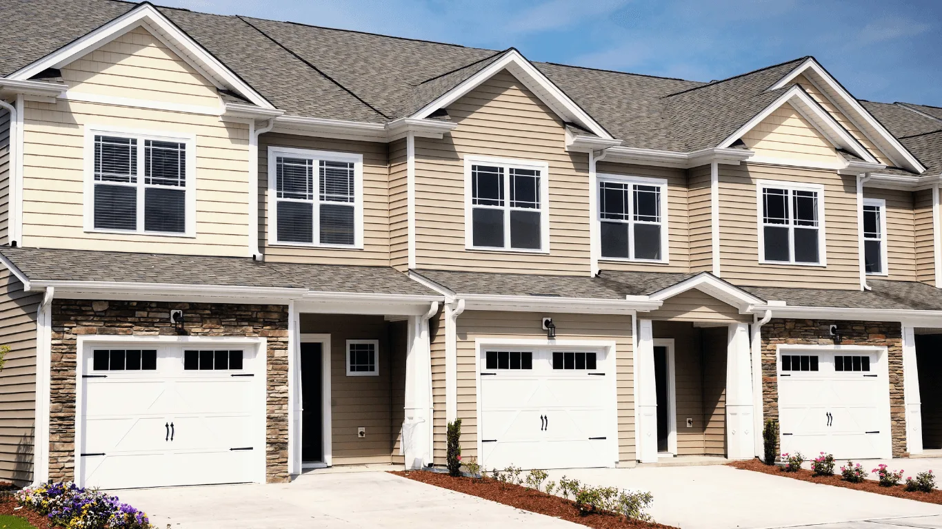 image of chicagoland residential row houses